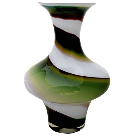 15 Elegant Very Large Glass Vase 2024