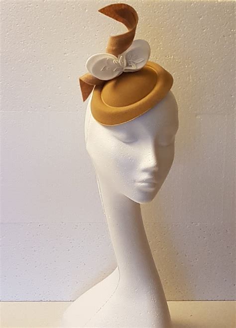 Champagne Nude Fascinator Hat Tan Nude Hatinator With White Felt Leaves Ascot Wedding Race