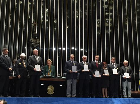 Professor do CENA recebe homenagem da FAO em sessão especial no