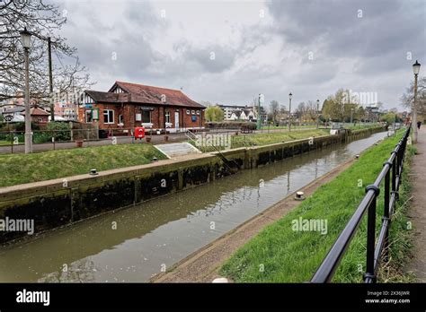 Teddington Lock On The River Thames Greater London England Uk Stock