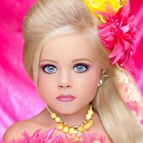 Pin By Acelynn On Glitter Pageant Hair Glitz Pageant Baby Pageant