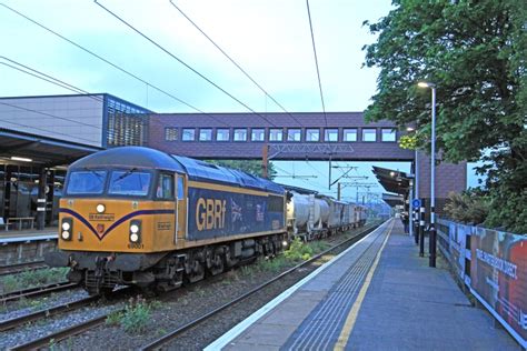 Railway Herald Imaging Centre 69001 At Wakefield Westgate