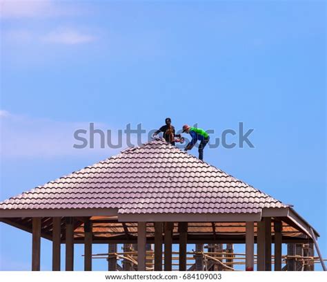 ภาพ ภาพสต็อก วัตถุ 3 มิติและเวกเตอร์เกี่ยวกับ Unsafe Work In Food 54 รายการ Shutterstock