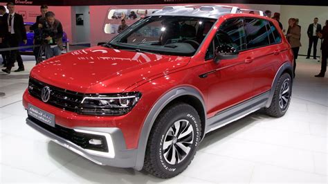 Vw Unveils Tiguan Hybrid Concept Suv In Detroit