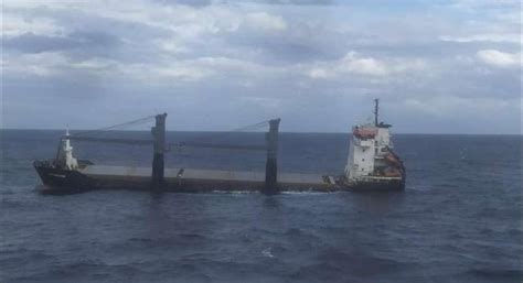 Cargo ship sinks during rescue tow into Leixões - Portugal Resident