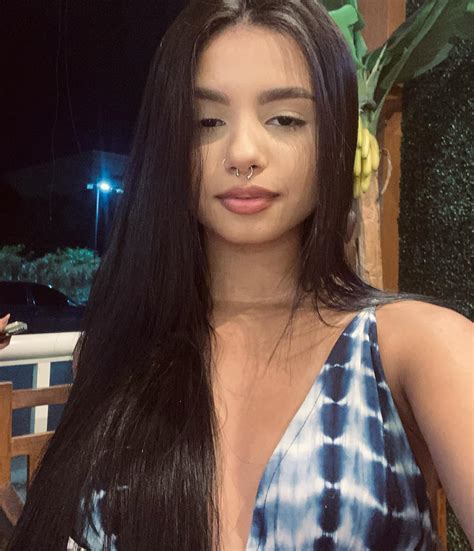 julia silva | • oque você vai responder? 🩵 | Instagram