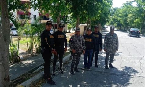 Siguen Los Trabajos Policiales En El Residencial Carmen Renata III