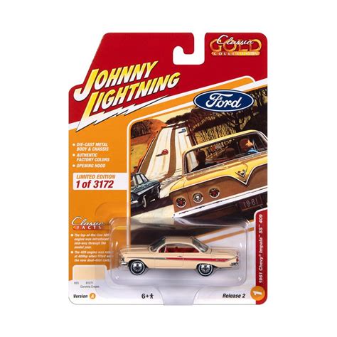 Johnny Lightning Classic Gold 1961 Chevy Impala SS 409