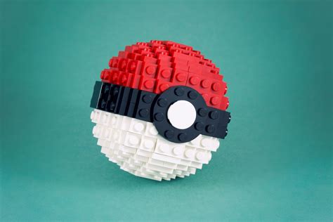 DIY Pokeball That Actually Opens - Quick and Easy! - Jennifer Maker