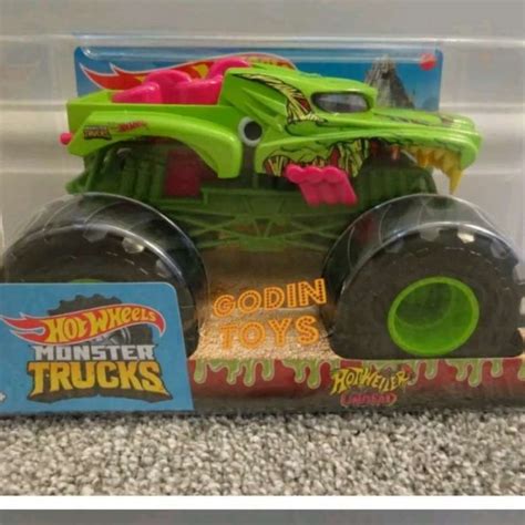 Promo 1 24 MONSTER HOTWEILER UNDEAD GIANT WHEELS TRUCK HOT WHEELS LUTOFIA Diskon 50 Di Seller