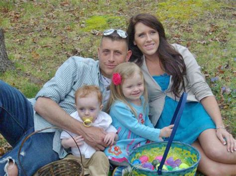 Moonshiners Josh Owens Married to Wife or Dating? His Net Worth, Bio ...