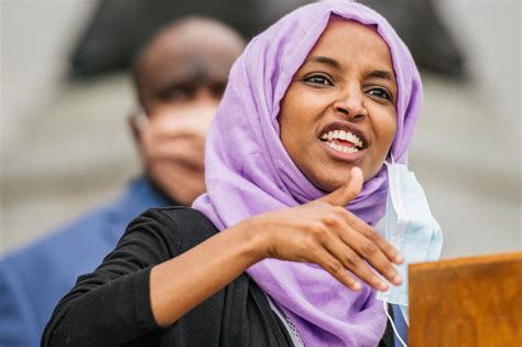 Us Drone Whistleblower Should Be Pardoned Ilhan Omar Tells Biden Middle East Eye