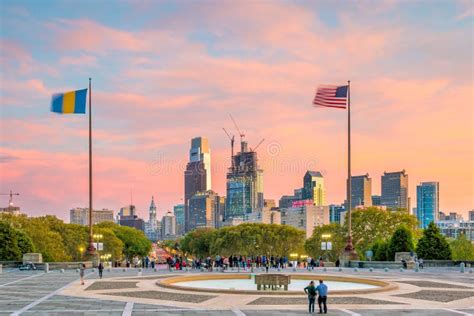 Beautiful Philadelphia Skyline at Night Editorial Photo - Image of ...