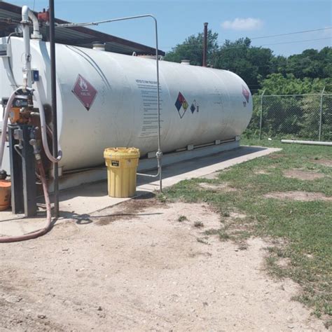 Providing Fuel Tank Cleaning In Kennedale Tx Hart Fueling Service