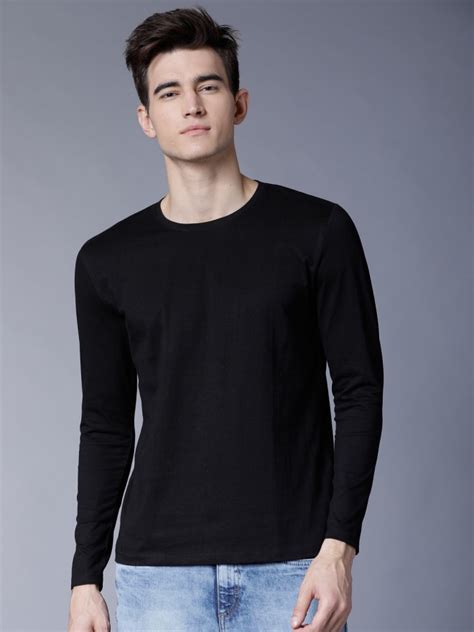 Buy Highlander Black Solid Round Neck Cotton T-shirt for Men Online at ...