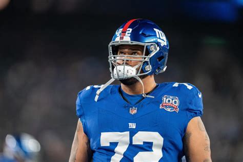 Giants Jermaine Eluemunor Claims Victory Over Tj Watt Yahoo Sports