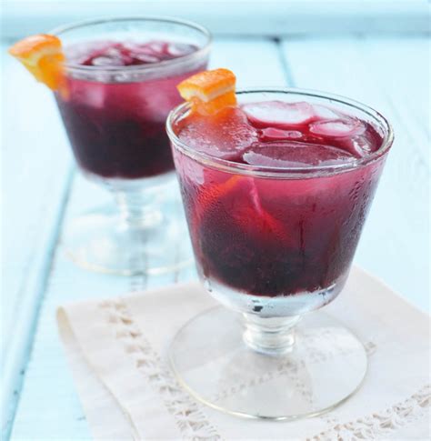 cherry mash cocktail - phoebe's pure food