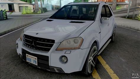 Mercedes Benz ML 63 AMG 2009 Improved Para GTA San Andreas