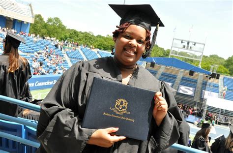 SCSU students graduate with degrees of optimism