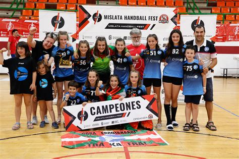 El Mislata Handball Fest Re Ne A M S De Jugadores Del Balonmano