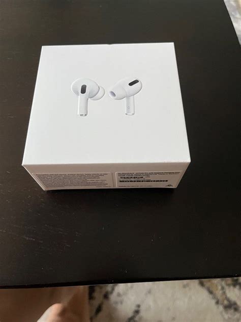 Apple Airpods Pro3 And Apple Watch Mobile Phones Gadgets Wearables