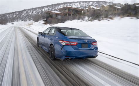 2020 Toyota Camry AWD Fuel Economy Announced: 29 MPG Combined ...