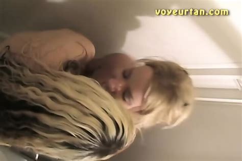 Two Blonde Lesbian Girls Showering On Hidden Voyeur Cam