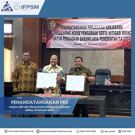 Pendatanganan Pks Antara Iapi Dengan Pemerintah Kabupaten Gianyar