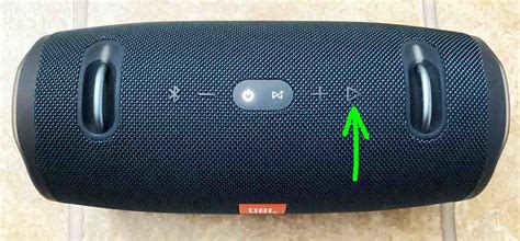 JBL Bluetooth Speaker Buttons Described - Tom's Tek Stop