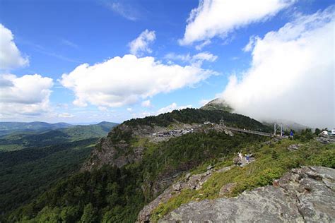 230+ Grandfather Mountain Bridge Stock Photos, Pictures & Royalty-Free ...