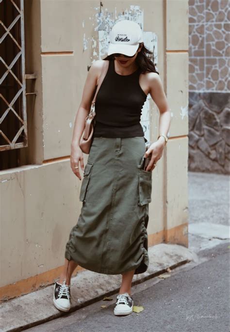 Cargo Skirt In 2023 Green Skirt Outfits Green Midi Skirt Outfit