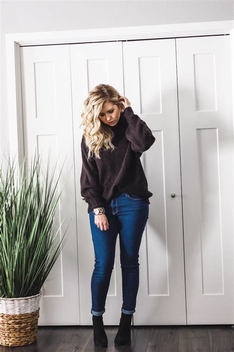 2 Ways to Style a Black Sweater & Jeans Outfit — Adrianna Bohrer