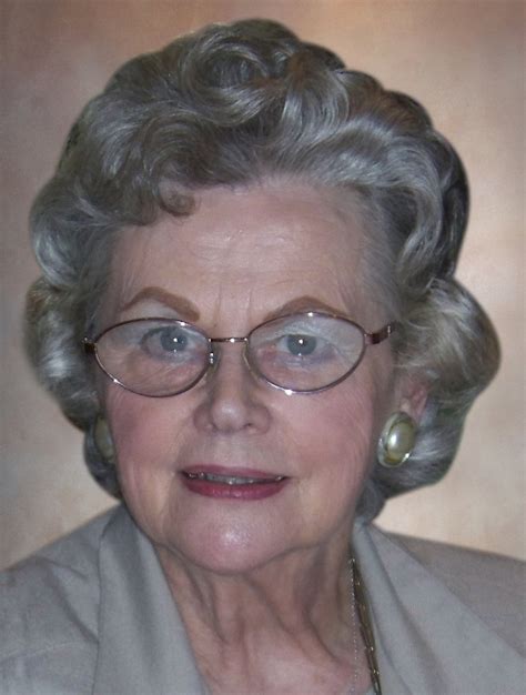 Obituary Of Dymphna Sylvia Spence Mcinnis Holloway Funeral Hom