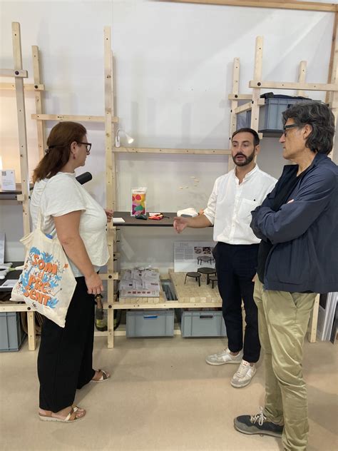 La Escola Superior De Disseny En Nude Generation CDICV