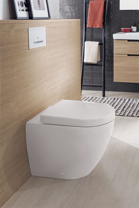 Villeroy And Boch Subway 20 560mm Back To Wall Directflush Rimless Toilet