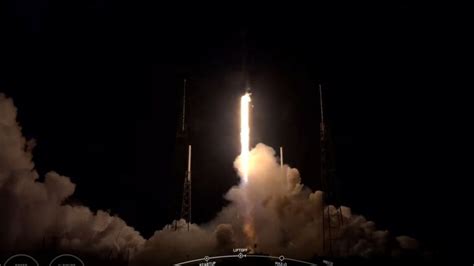 Spacex 60 Starlink Internet Uydusunu Daha Uzaya Fırlattı