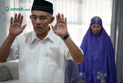 Wajib Tahu Ini Hukum Sholat Tahajud Berjamaah Umroh