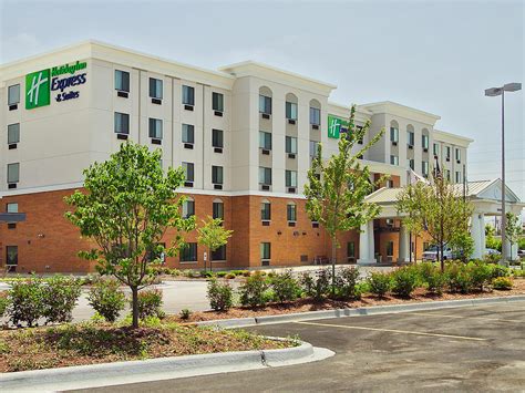 Hillside, IL Hotels | Holiday Inn Express & Suites Chicago West-O'Hare
