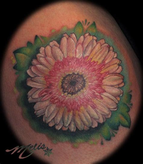 Gerber Daisy by Melissa Fusco: TattooNOW