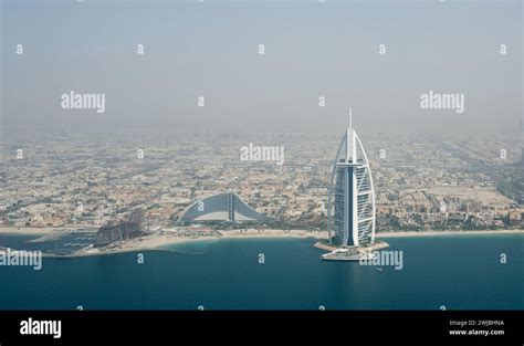 Jumeirah Beach Hotel Burj Al Arab Jumeirah Stock Photo - Alamy