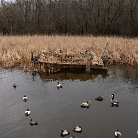 1800 Series Boat Blind Explore Beavertail