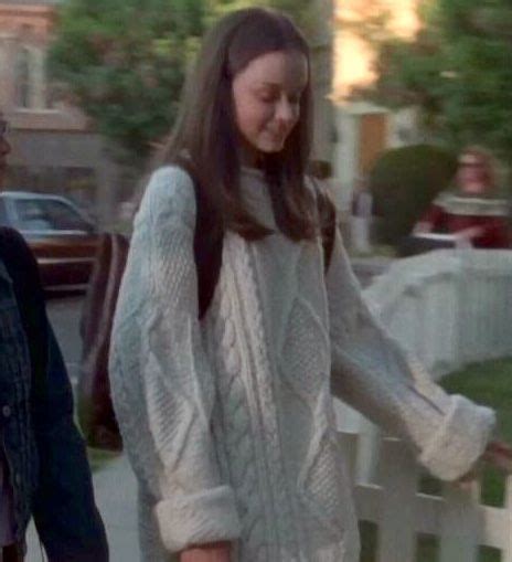 rory gilmore white cable knit sweater outfits | Gilmore girls, Gilmore ...