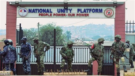 Police Troops Block Ugandan Opposition Headquarters Ahead Of Protest