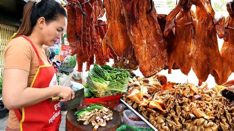 Very Popular Braised Pork BBQ Pork Roasted Ducks Cambodian Street