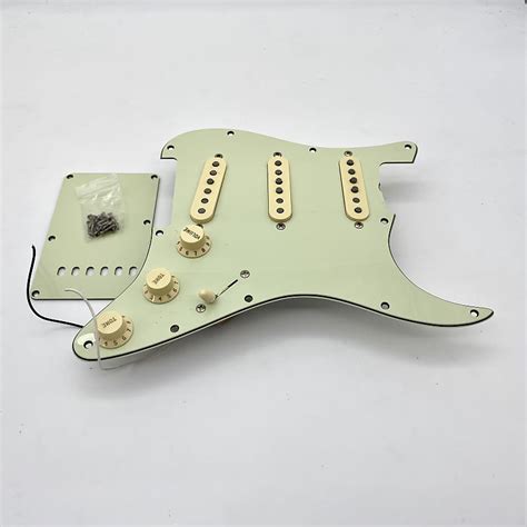 Fender Road Worn 60s Stratocaster Hot Wound Loaded Reverb