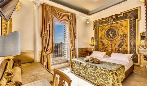 Hotel in Rome - Hotel in Rome's city centre with rooms and suites ...