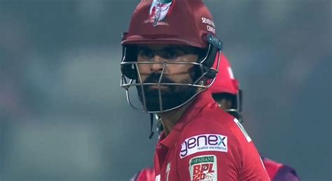 Bpl 2024 Shoaib Malik Replacement Ahmed Shehzad Hammers 30 Ball Fifty