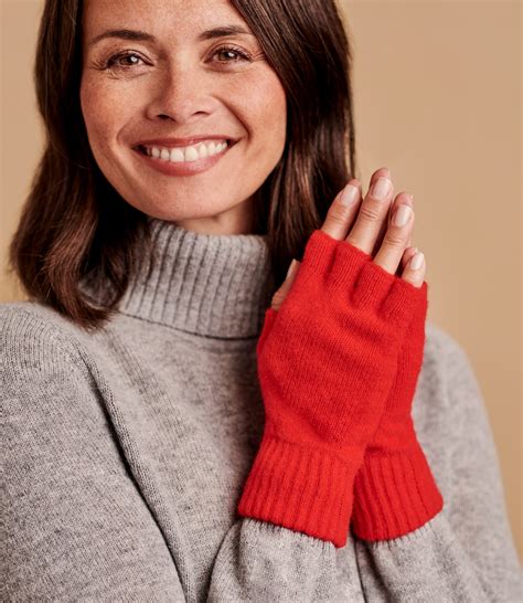 Eden Womens Lambswool Fingerless Gloves Woolovers Us