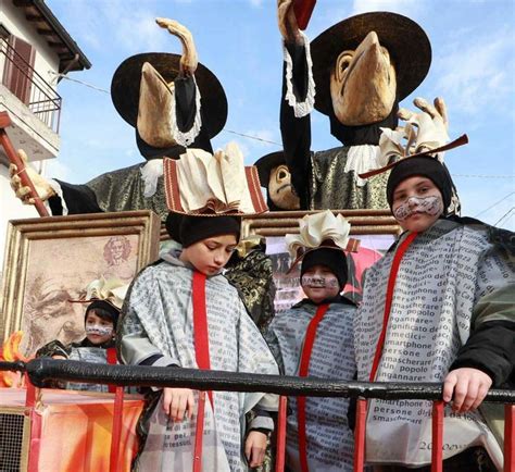 La Pandemia Fa Saltare Di Nuovo Il Carnevale