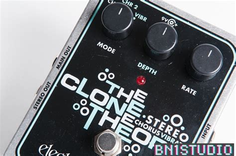 Electro Harmonix Stereo Clone Theory Chorus Pedal | BN1studio